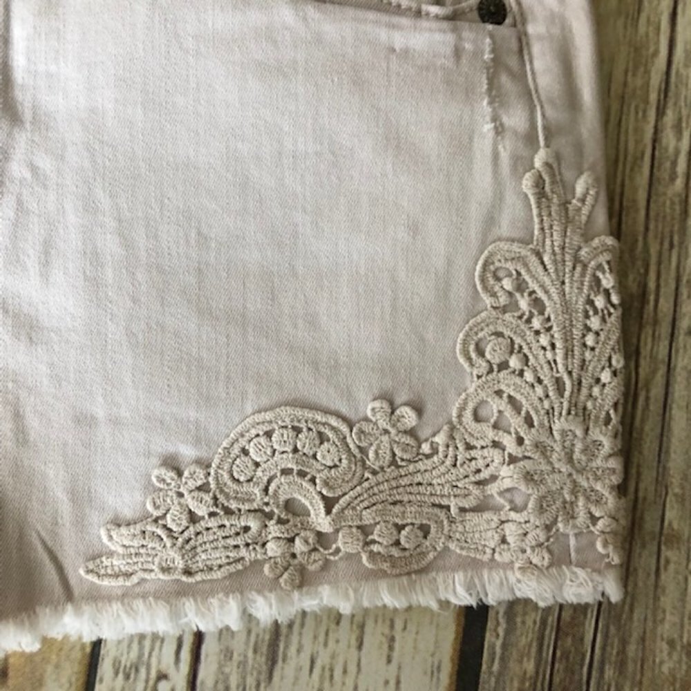 Aeropostale Beige High Waisted Shorty Jeans Shorts 6 - Picture 2 of 6